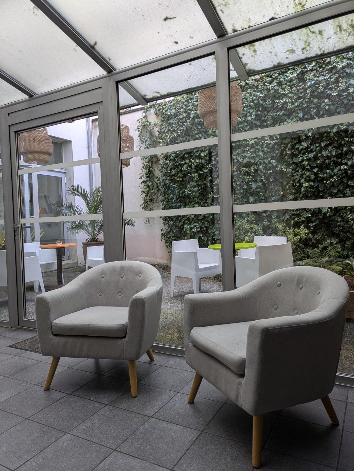Hotel De La Gare ブレスト エクステリア 写真